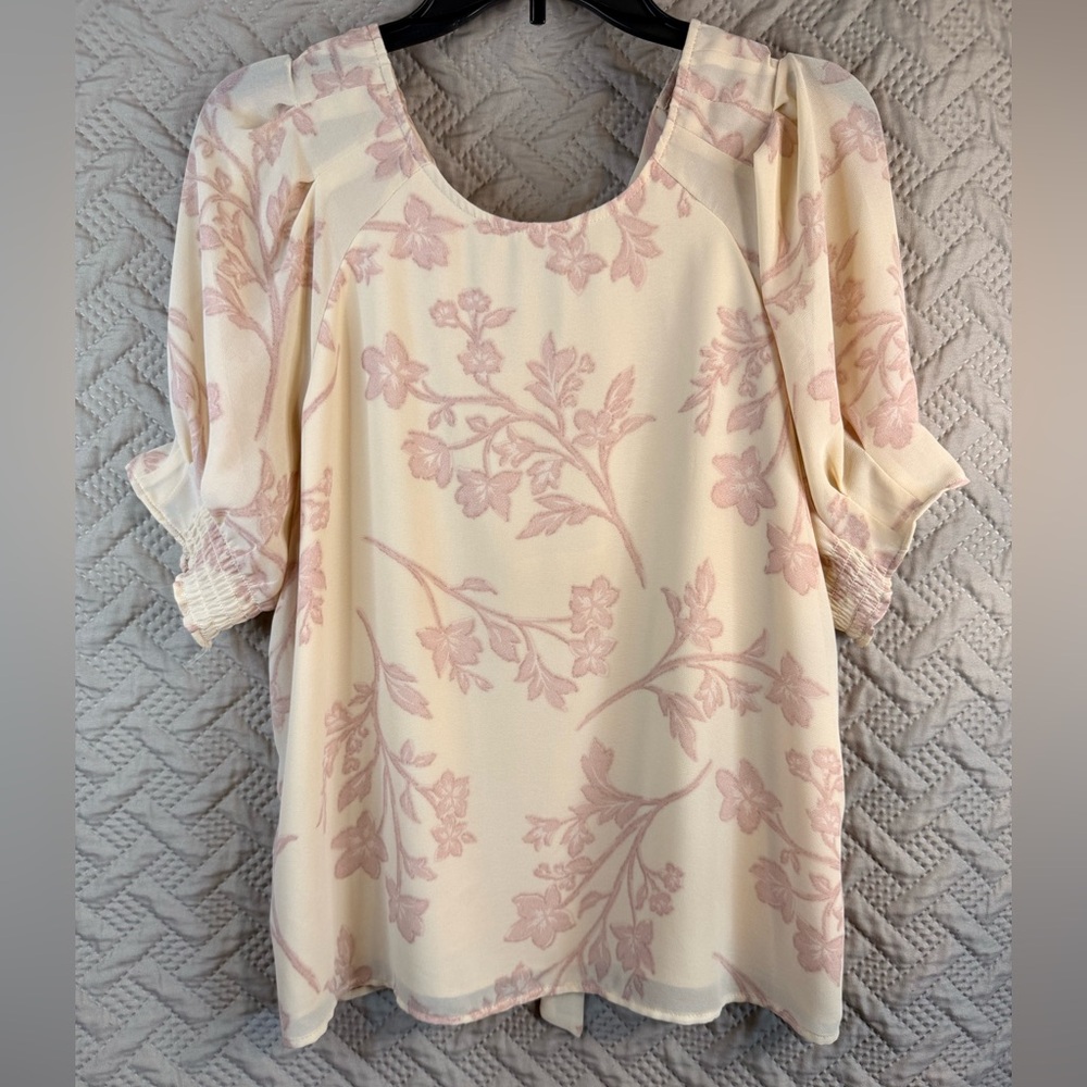 Cream Floral Short Puff Sleeve Blouse - Soft Pink Print